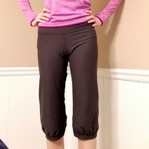 Patagonia Crop Yoga Pants Slouch/Gathered